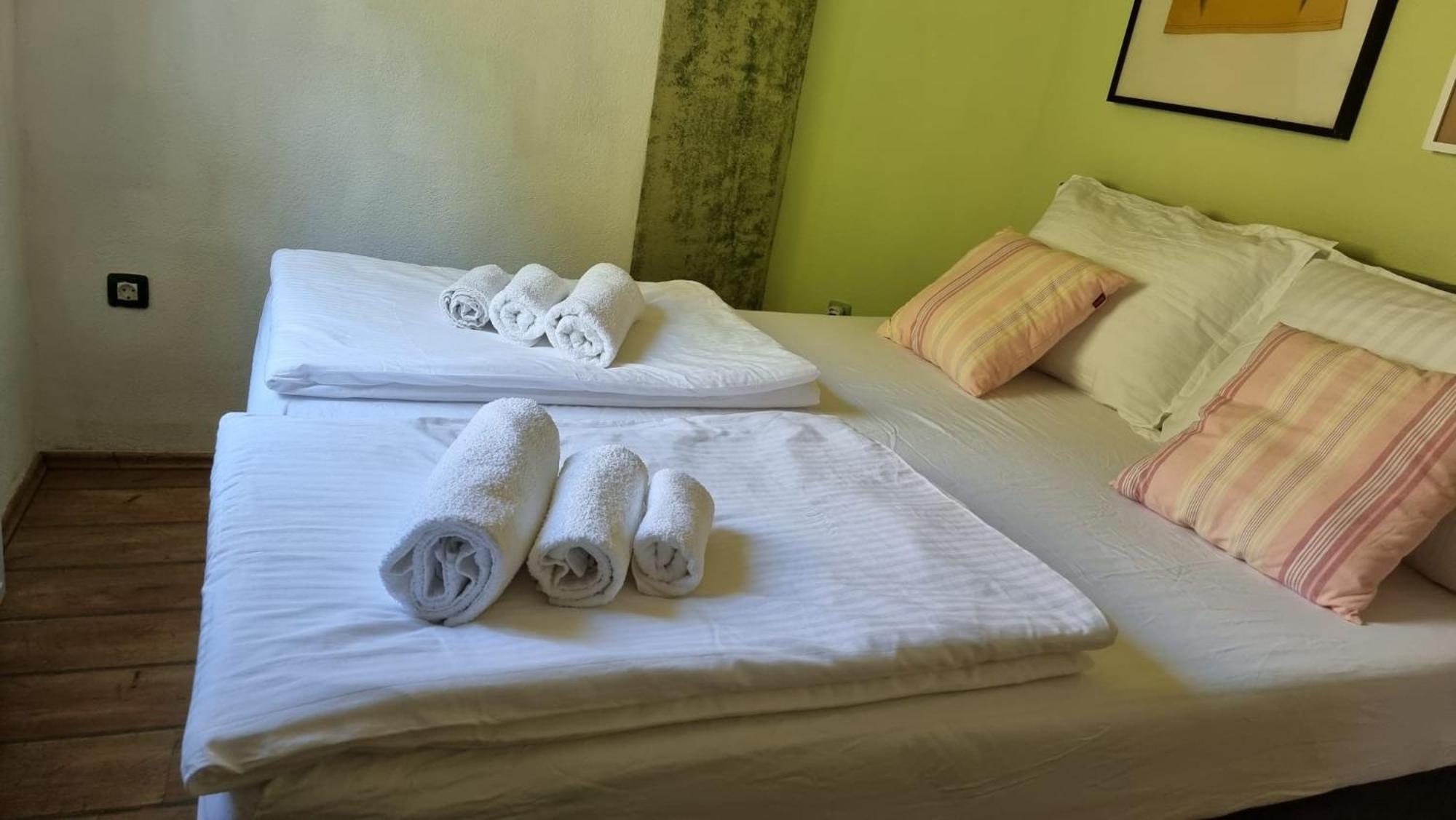 Guest House Klara Solin Zewnętrze zdjęcie